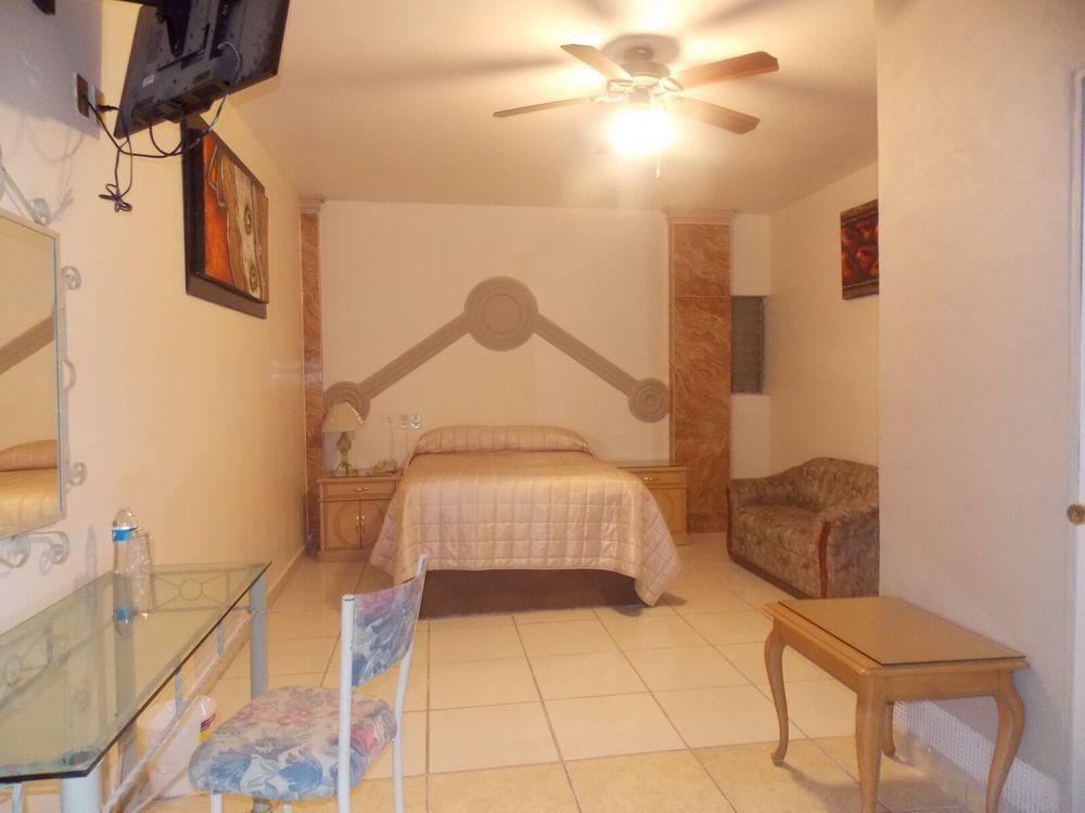 Hotel Gya Express Aguascalientes Exteriör bild