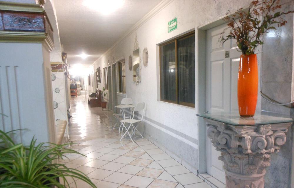 Hotel Gya Express Aguascalientes Exteriör bild