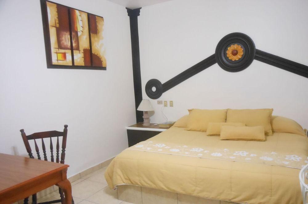 Hotel Gya Express Aguascalientes Exteriör bild