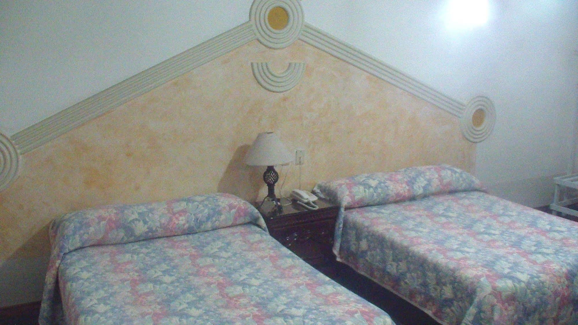 Hotel Gya Express Aguascalientes Exteriör bild