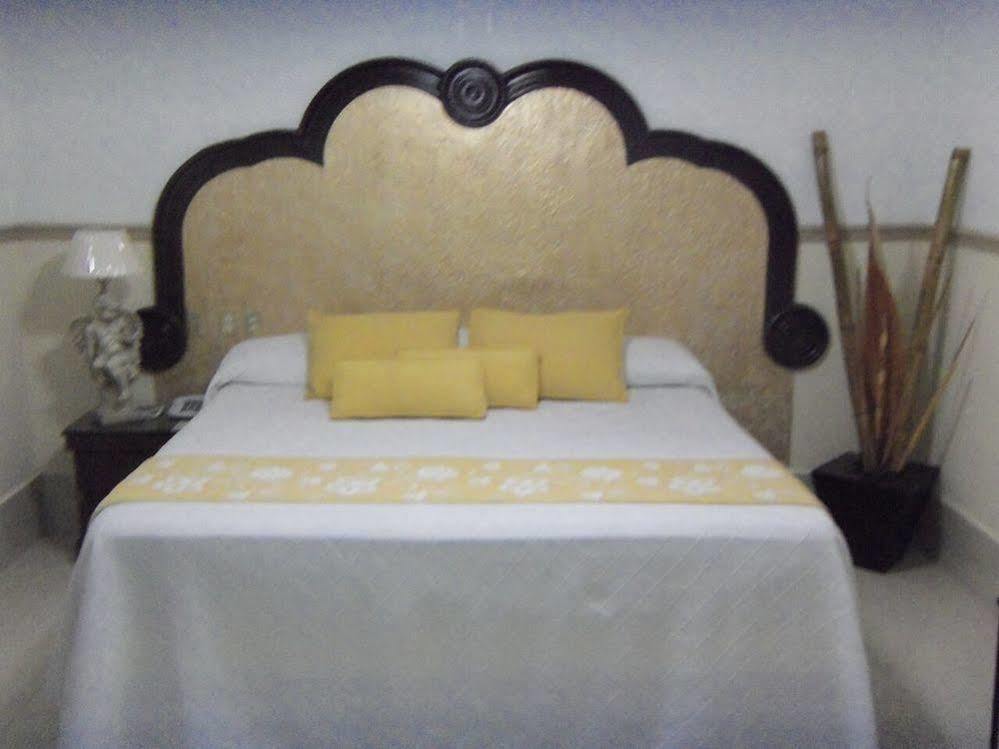 Hotel Gya Express Aguascalientes Exteriör bild